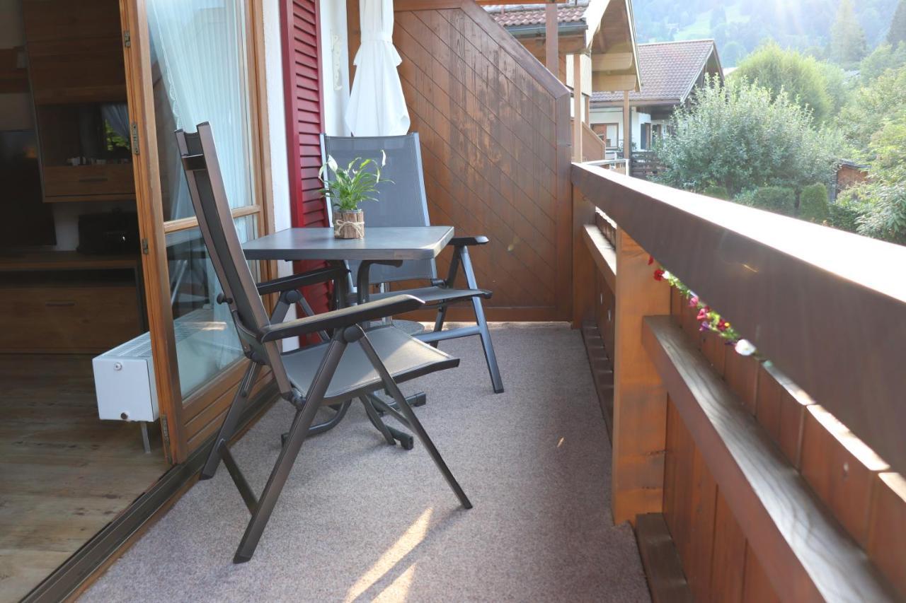 Landhaus Am Schelmenhag 13A Oberstdorf Exterior foto